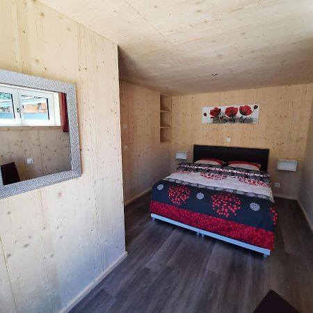 Aktien 11 / A=Obere Wohnung / B=Untere Wohnung Sils im Domleschg المظهر الخارجي الصورة
