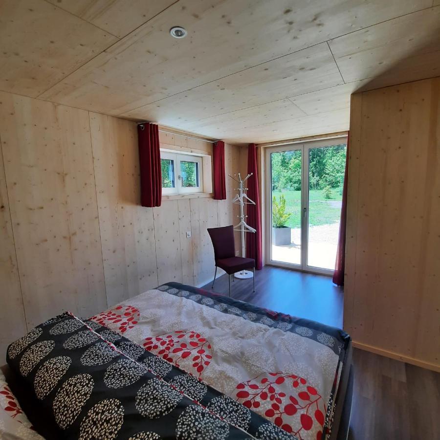 Aktien 11 / A=Obere Wohnung / B=Untere Wohnung Sils im Domleschg المظهر الخارجي الصورة